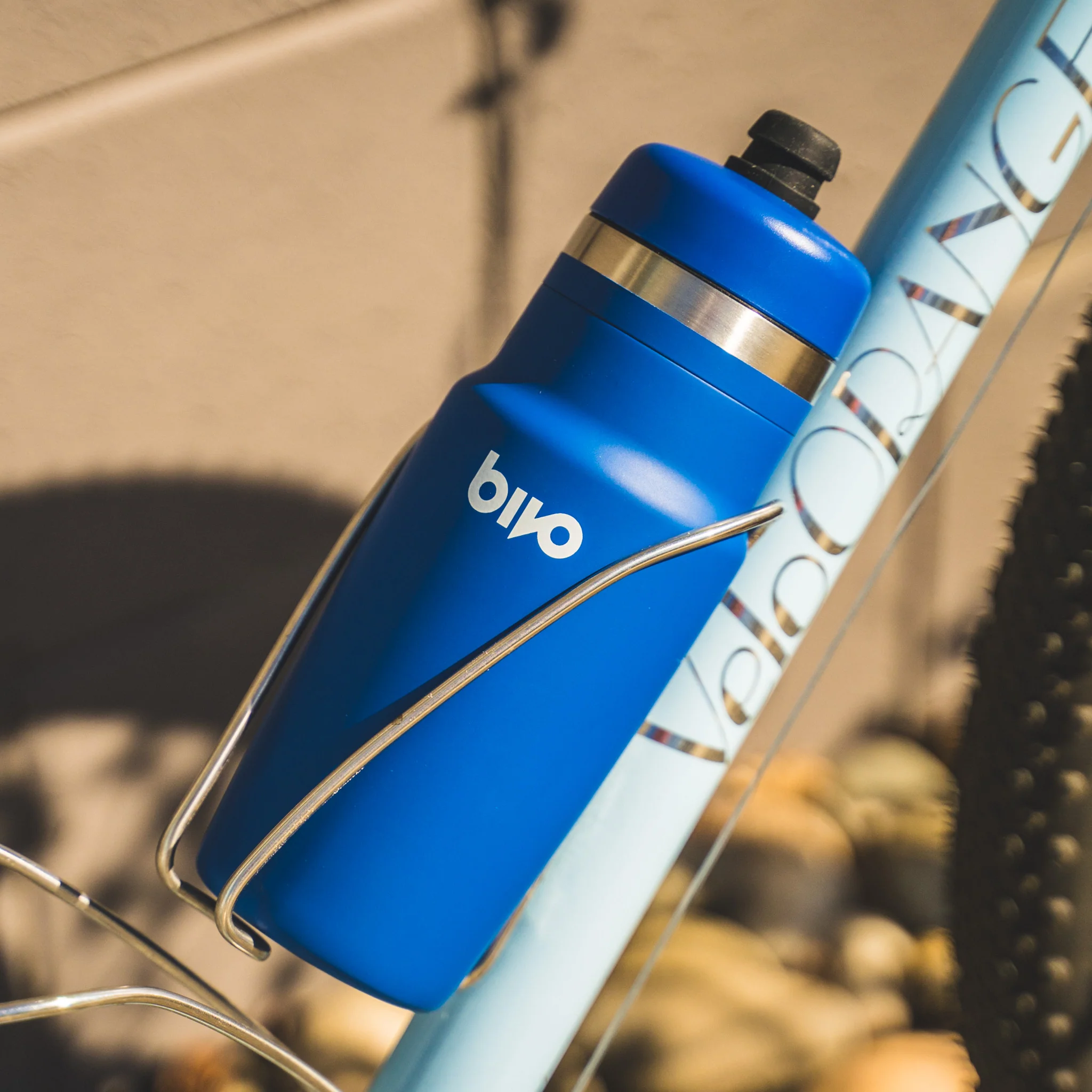 Bivo 21 oz Water Bottle - Image 5